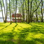 Ferienhaus Caloroczne Cameo Nad Jeziorem Zarnowieckim Lubkowo