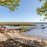 Caloroczne Cameo Nad Jeziorem Zarnowieckim Ferienhaus *