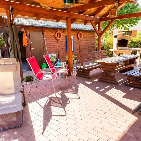 Tatil Evi Caloroczne Cameo Nad Jeziorem Zarnowieckim Lubkowo