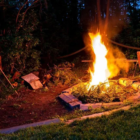 Caloroczne Cameo Nad Jeziorem Zarnowieckim