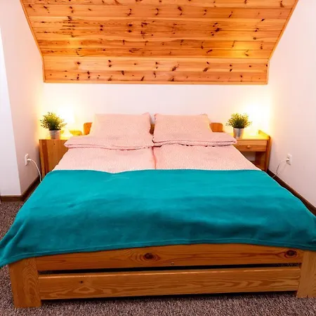 Ferienhaus Caloroczne Cameo Nad Jeziorem Zarnowieckim