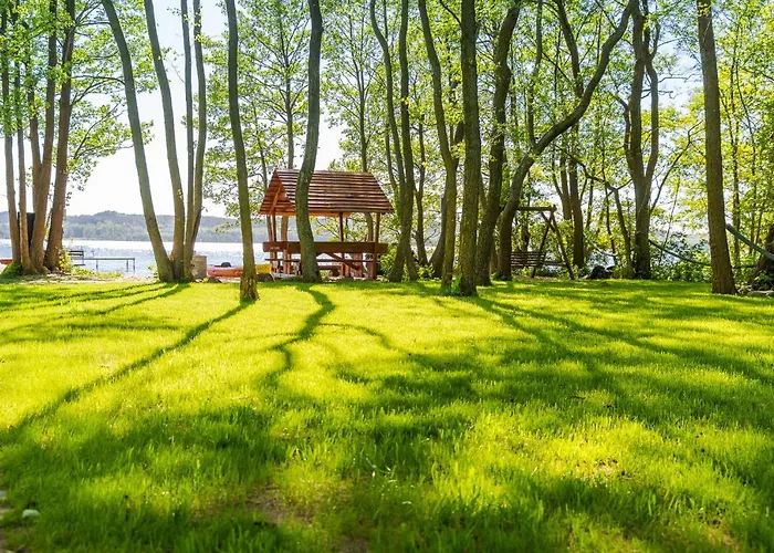 Сasa de vacaciones Caloroczne Cameo Nad Jeziorem Zarnowieckim Lubkowo