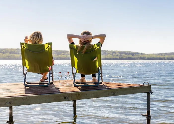 Caloroczne Cameo Nad Jeziorem Zarnowieckim * Lubkowo