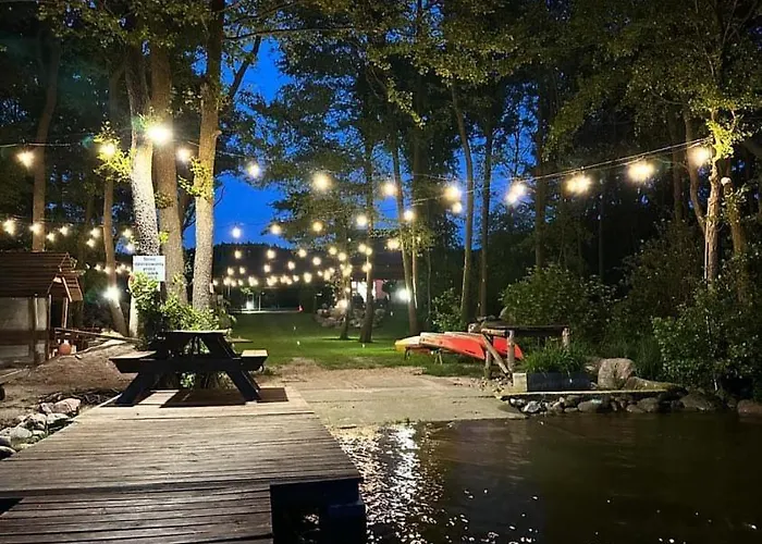 Caloroczne Cameo Nad Jeziorem Zarnowieckim Сasa de vacaciones *